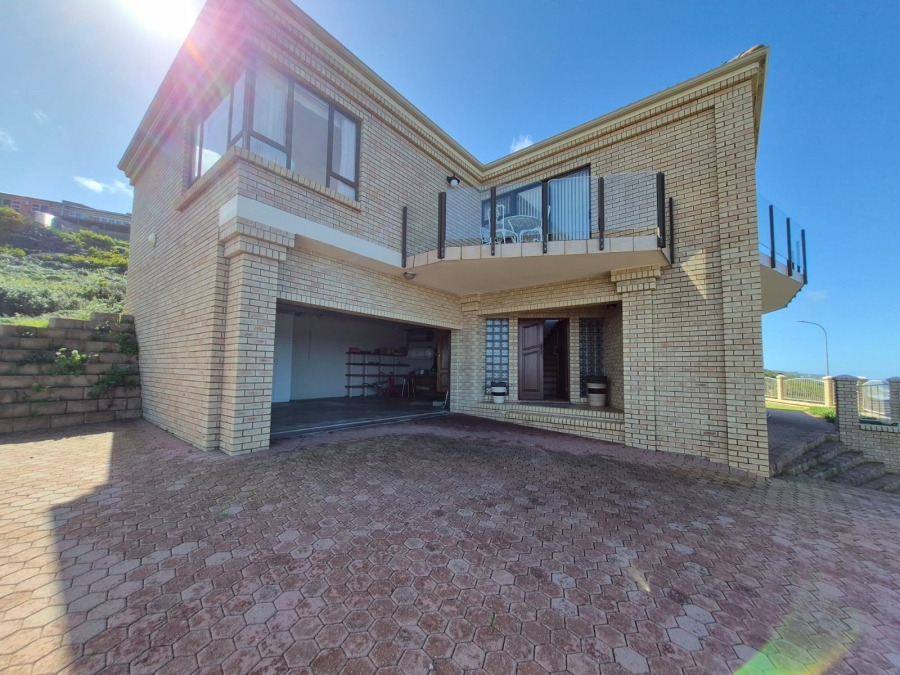 3 Bedroom Property for Sale in Dana Bay Western Cape